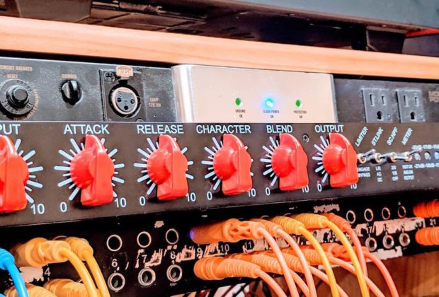 M House Studios 5020 limiter hardware analog outboard rack studio pro audiofader