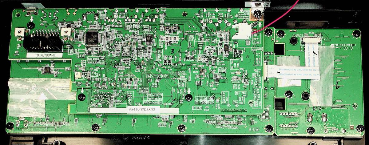 Roland JU-06a synth hardware analog digital botique test luca pilla audiofader magazine