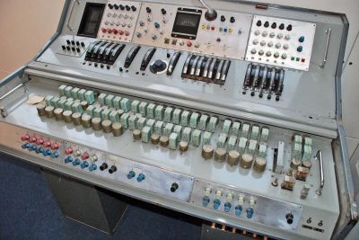 BBC:EMI BTR4 Tape Recorder hardware outboard recording mix funky junk audiofader