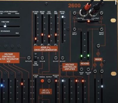 Behringer 2600 hardware modular sintetizzatore synth arp audiofader