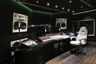 SSL 5 star studios atlanta AWS 948 delta mixer hardware banco audiofader