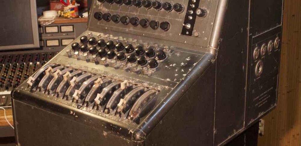 Studio Zarma sodi intervista acustica audio desert hardware decca console modeling plug-in software luca pilla audiofader