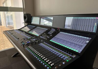 Solid State Logic System T TV Danimarca console SSL System T S300 S500 OB truck broadcasting news audiofader.com