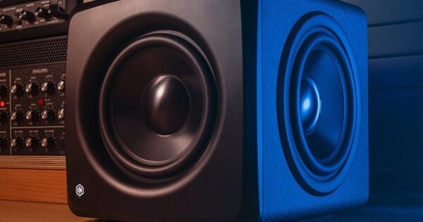 ik multimedia iloud sub review recensione opinion luca pilla subwoofer home theatre audiofader