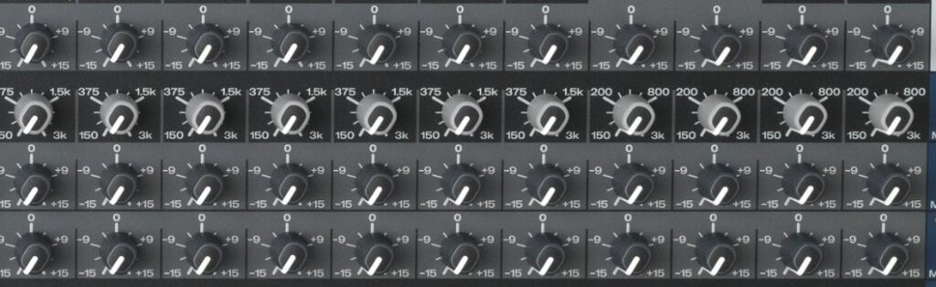 soundcraft signature plus mixer analogico review recensione test opinion luca pilla audiofader